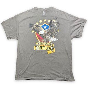 These Colors Don't Run Celebrate! Patriotic Men's Extra Large T Shirt‎